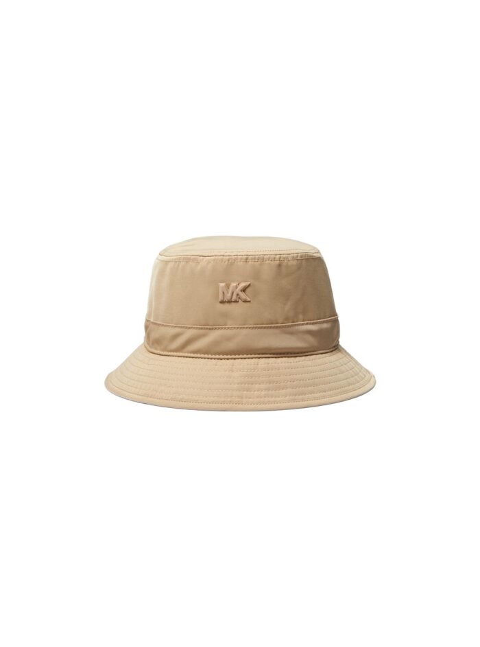 ME TRAVEL BUCKET HAT