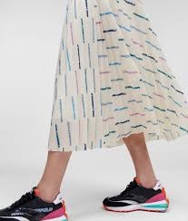AOP FUTURE LOGO PLEAT SKIRT