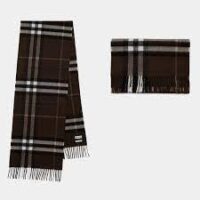 BURBERRY SCARF - Image 3