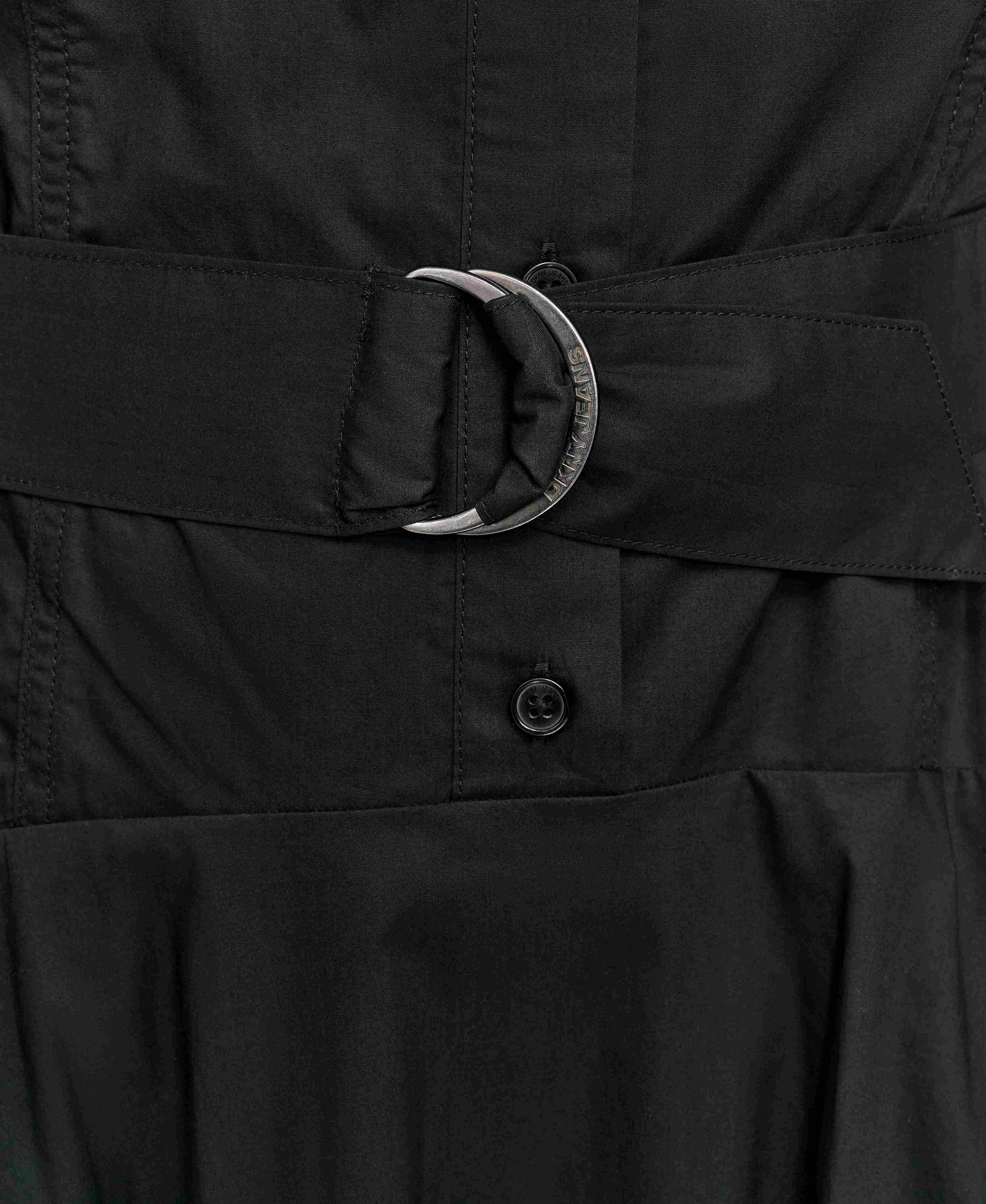 DROPPED WAIST BUTTON