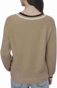 SHAKER STITCH V NECK - Image 2