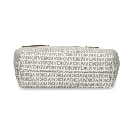 BRYANT AVE  D TOTE