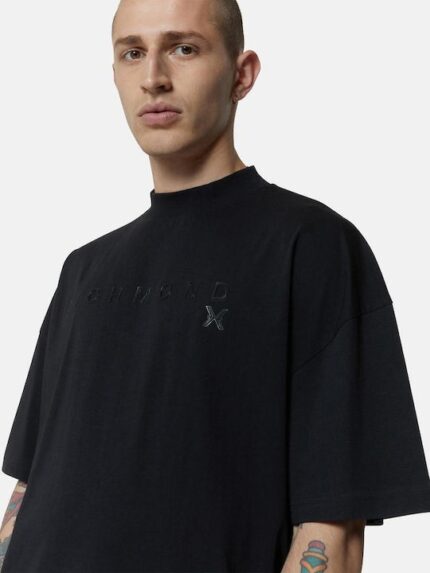 T-SHIRT PAVER
